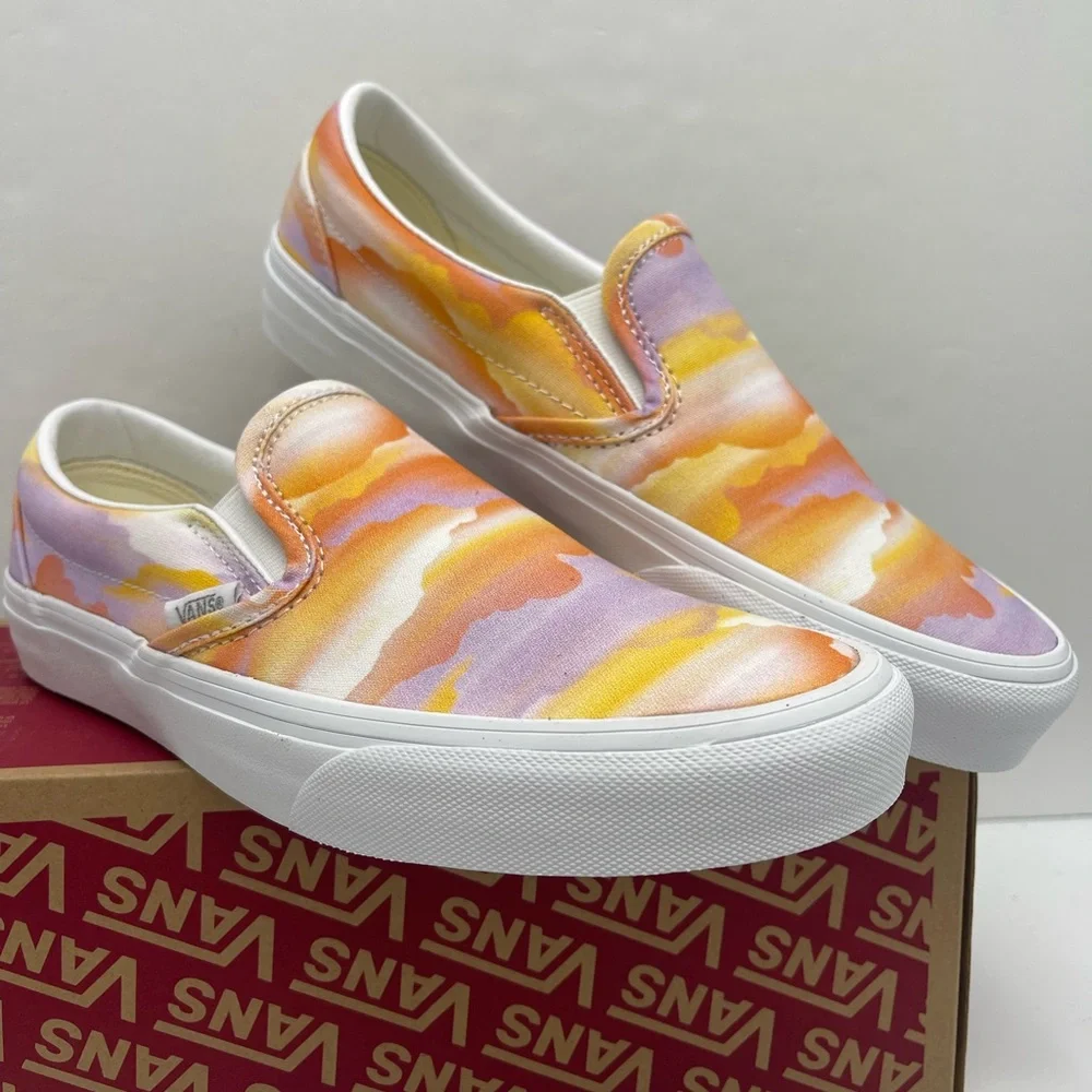 Vans WMNS Classic Slip-On
Festival Dream Multi Sneakers 
VN000BVZCYJ - Picture 6 of 16